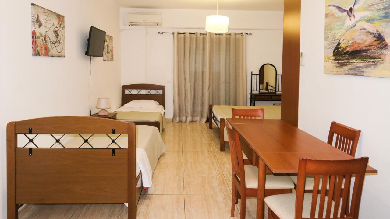 Kallisti Apartments สเกียธอสทาวน์ ภายนอก รูปภาพ