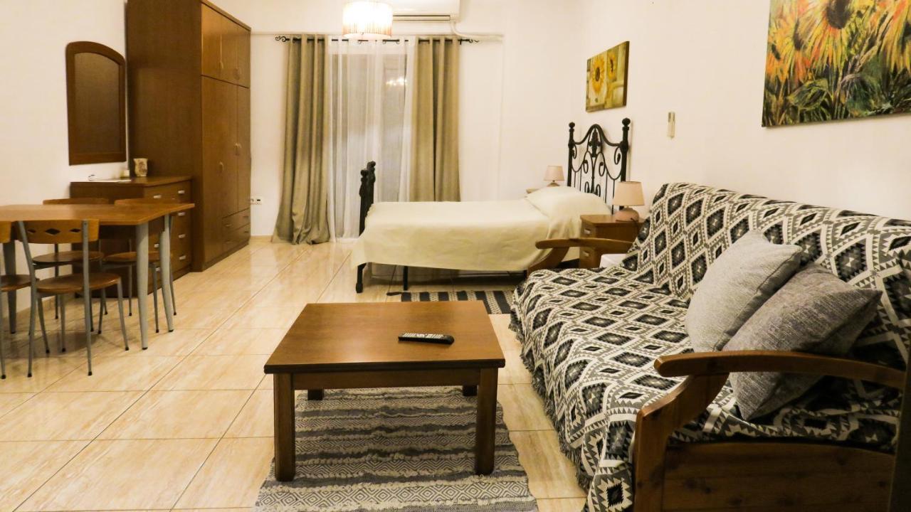 Kallisti Apartments สเกียธอสทาวน์ ภายนอก รูปภาพ